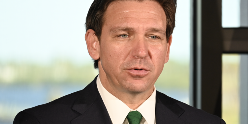 DeSantis to Sign 6-Week Abortion Ban Bill